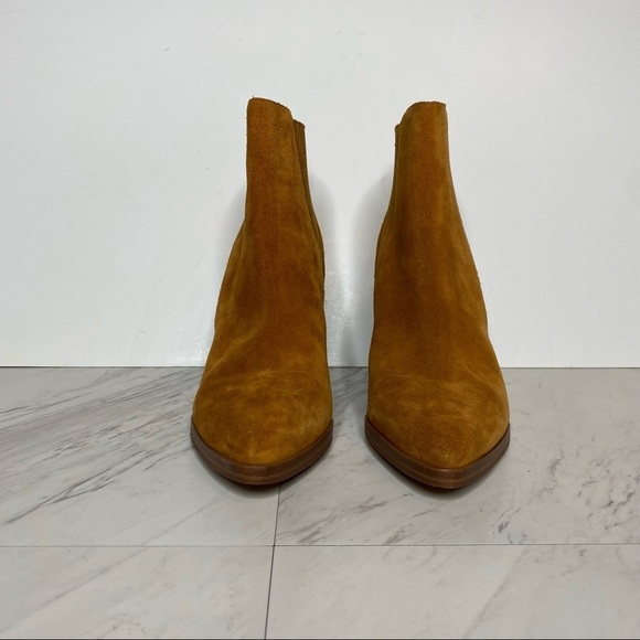 New! Marc Fisher Alva Bootie - Picture 2 of 12